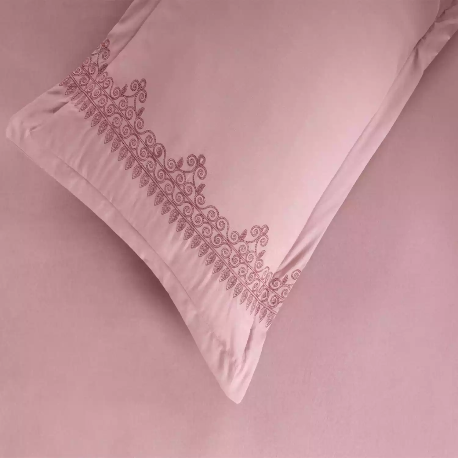 Valtellina Bedding 5 Pcs Set King Size - Image 3