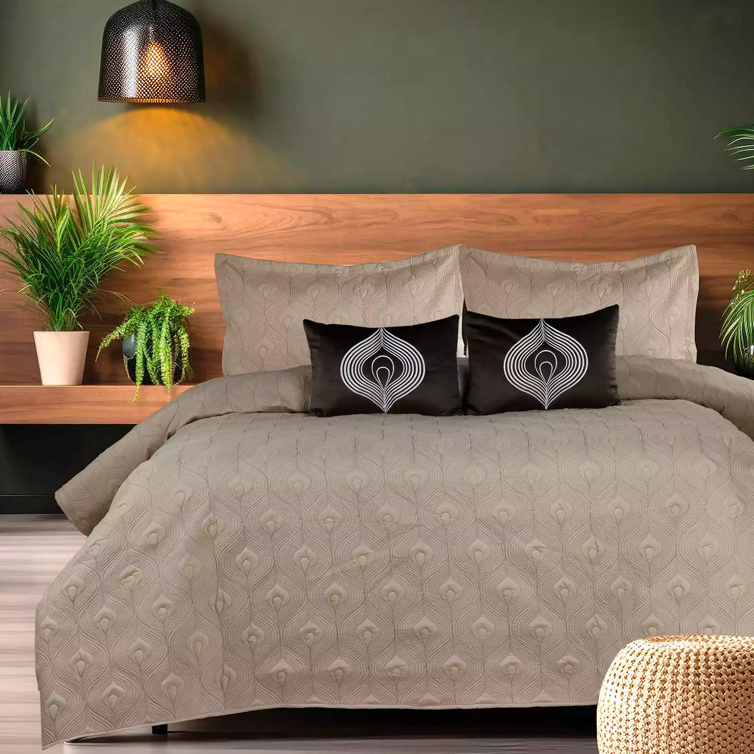 Valtellina India Amora Embroidery Quilted King Size 5 Piece Bedspread Set