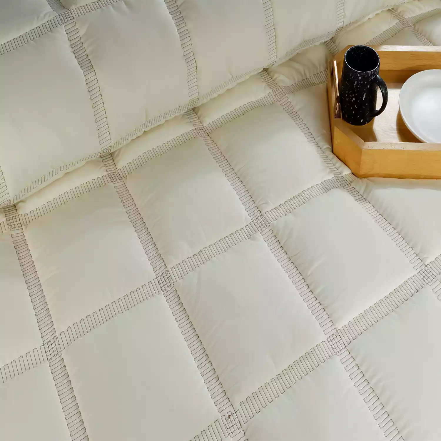 Valtellina Comforter Pantone 220x240 cm Double Size - Image 3