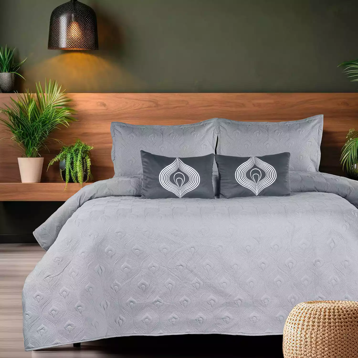 Valtellina India Amora Embroidery Quilted King Size 5 Piece Bedspread Set